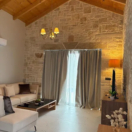 Villa Blue Private Stone Skala *