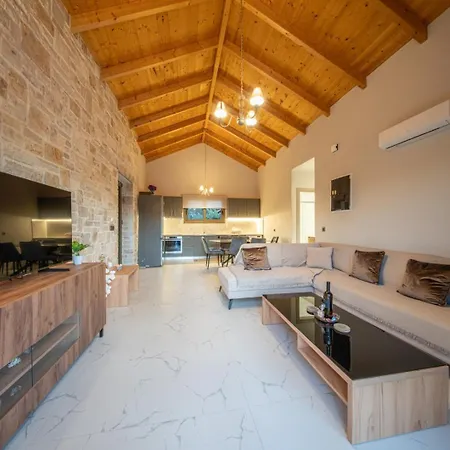 Villa Blue Private Stone Skala *